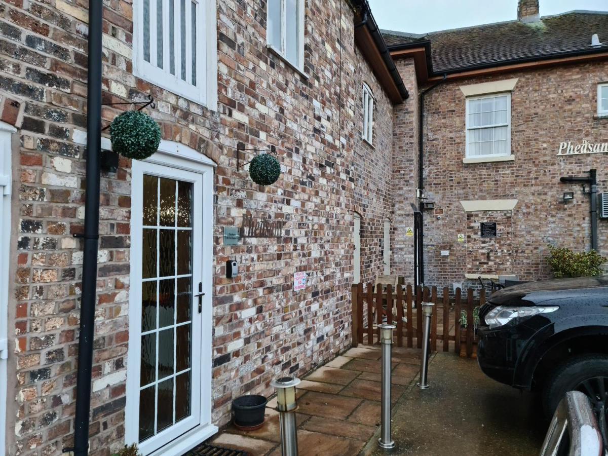 The Mews @ The Pheasant Apartment *